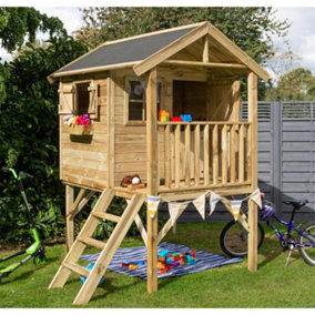 6'6" x 6' 2" Lookout Playhouse (2.05m X 1.89m)