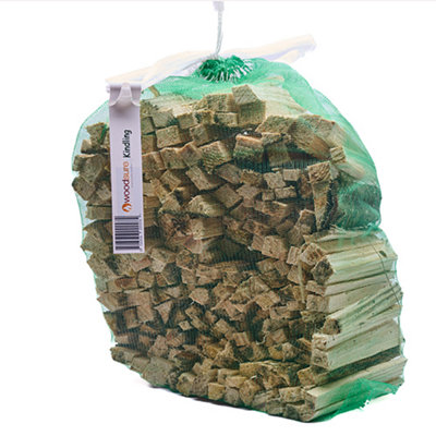 6 Nets of Maxchip High Quality Kindling Wood, Kiln Dried. Great for Stoves, Open Fires, Chiminea, Fire Pits and Pizza Ovens