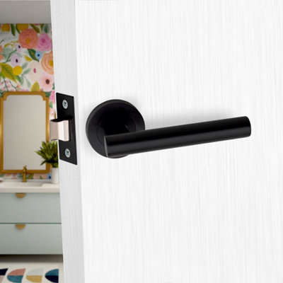 6 Set Straight T-Bar Design Internal Door Handle On Round Rose Latch Door Handles with 2.5" Tubular Latch Matt Black Finish - GG