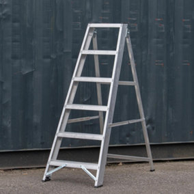 6 Step Industrial Swingback-Builders Step Ladder