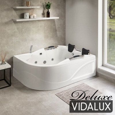 Vidalux Wb07A Deluxe Right Hand Twin Person Whirlpool & Airspa Bath from B&Q