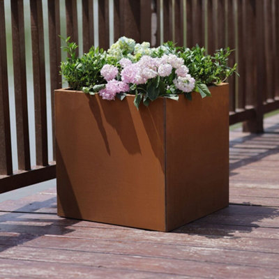 60cm Corten Steel Cube Planter with Rounded Corners