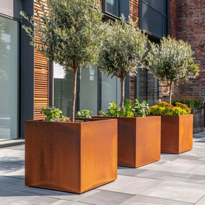 60cm Corten Steel Cube Planter with Rounded Corners - 4