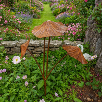 60cm Mushroom Garden Stakes Set of 2 - Rust Look Iron Rustic Outdoor ...