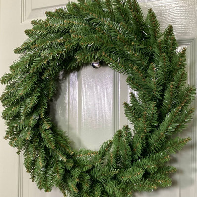 60cm Plain Green Christmas Wreath with 160 Bullet Tips