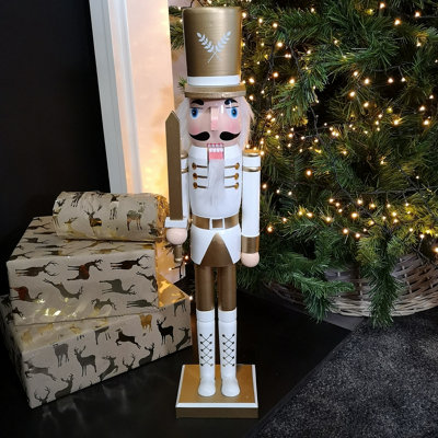 Large wooden deals christmas soldiers