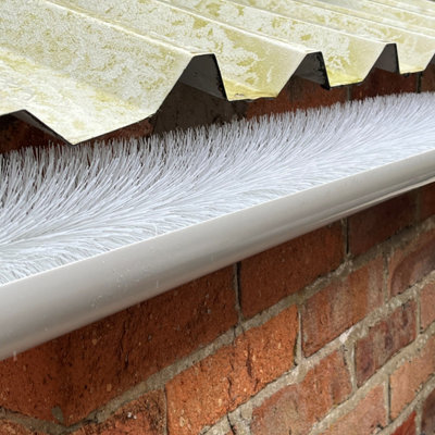 60m White Gutter Brush Leaf & Moss Guard - 4