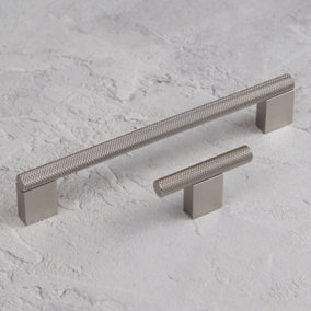 60mm Knurled Brushed Nickel Pull
