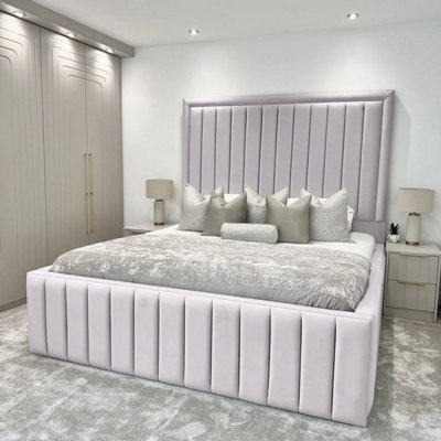 UKBEDFURNITURE Hampton Plush Velvet Upholstered Gas Lift Storage Bed from B&Q
