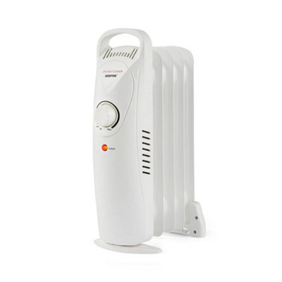 B&Q -  5 Fin Oil Filled Radiator Heater For Instant Heating White