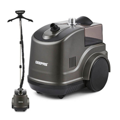 Geepas 2000W Upright Garment Steamer Wrinkle Remover from B&Q