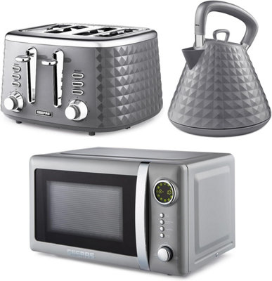 B&Q -  Argyle 1.5L Electric Kettle 4 Slice Bread Toaster & Microwave Kitchen Set