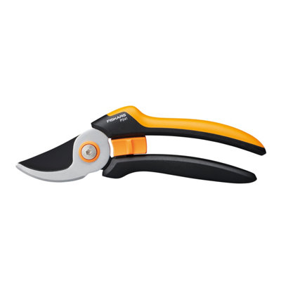 Fiskars Black & Orange Bypass Pruner from B&Q