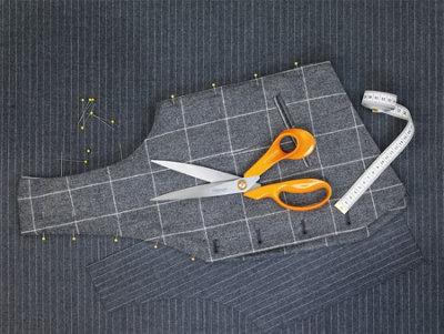 Fiskars 27Cm Tailors Scissors For Heavy Duty Fabrics,dressmaking And Quilting from B&Q