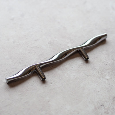 64mm Polished Chrome Wave D Handle