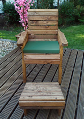 Charles Taylor Trading One Seater Lounger With CushionsW68 X D135 X H98Fully AssembledGreen from B&Q
