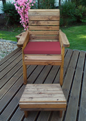 Charles Taylor Trading One Seater Lounger With CushionsW68 X D135 X H98Fully AssembledBurgundy from B&Q