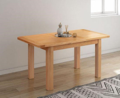 Buttercup Farm Bologna Extending Table (Extends To 153Cm)L80 X W120 X H78 CmOak from B&Q