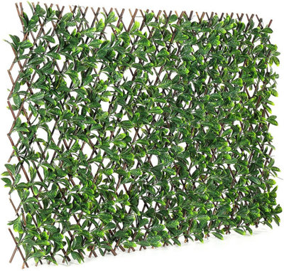 UETIAN Expandable Faux Laurel Leaf Screening Privacy Fence Artificial Hedge On Trellis 2M X 1M from B&Q