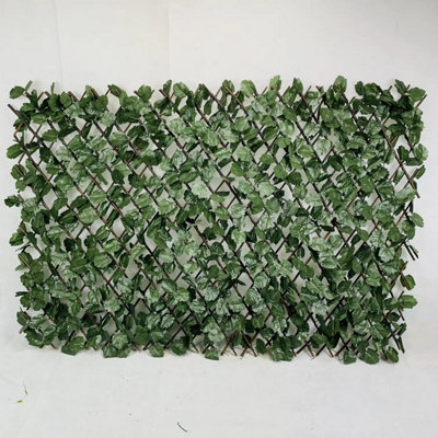Uetian Artificial Faux Ivy Hedge Maple Leaf Screening Fence Ivy On Willow Trellis Privacy Decorative Expandable Fence 2Mx 1M Garden