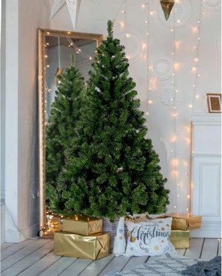 Uetian Realistic 7Ft Artificial Xmas Pine Tree  1200 Tips With Durable Metal Base from B&Q