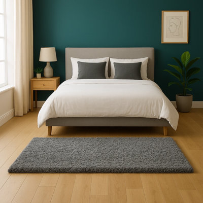 Uetian Dark Grey Medium 120X170 Cm With 5Cm Pile Thickness Soft Shaggy Rug Home Hallway Living Room from B&Q