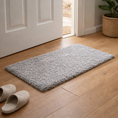 Uetian Silver Shaggy Rug 60X110 Cm Thick 5Cm Pile Soft Rug For Doorway Bedside And Nursery from B&Q