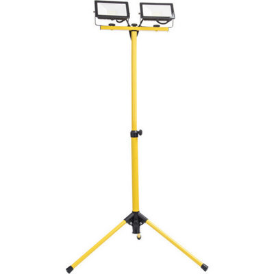 Accessotech Lutec 10W Colossus 1600 Lumen Led Work Light Tripod Ip65 Weatherproof from B&Q