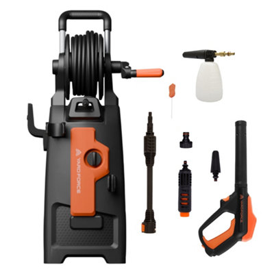 B&Q -  2200W Electric Pressure Washer 165 BarPower Jet Washer For PatioDriveway & Cars With Hose Reel
