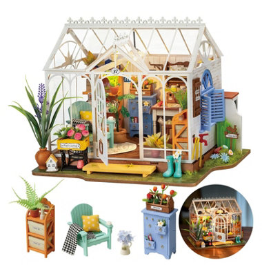 B&Q -  3D Wooden Dreamy Garden House Led Puzzle