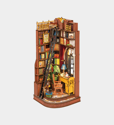 Rolife Silent Corner Study DIY Book Nook Shelf Insert TGE02 196pcs - Image 7