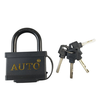 Maestro craft Heavy Duty Padlock Swift Shackle 4 Keys from B&Q