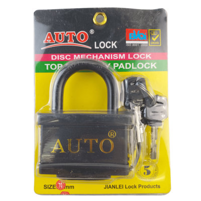 Maestro craft Heavy Duty Padlock Swift Shackle 4 Keys  Success from B&Q