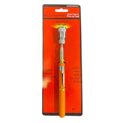 Maestro craft Extendable Up To 31" Magnet Pick Up With Light
