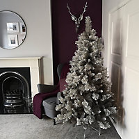 6ft (180cm) Premier Snow Fir Grey PVC Christmas Tree with 587 Cashmere Tips