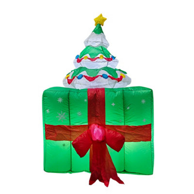 6FT CHRISTMAS INFLATABLE MODEL WITH GIFT BOX DECORATION
