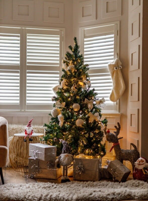 6ft Pre Lit Luxury Artificial Christmas Tree