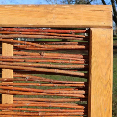 6ft x 5ft Framed Willow Hurdles - 5