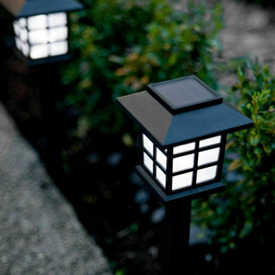6x Solar Oriental Style Stake Lights - 3
