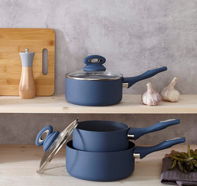 https://media.diy.com/is/image/KingfisherDigital/7-piece-navy-kitchen-cookware-set-dishwasher-safe-aluminium-pots-pans-set-with-non-stick-coating-suitable-for-all-hobs~5053335905552_03c_MP?$MOB_PREV$&$width=618&$height=618