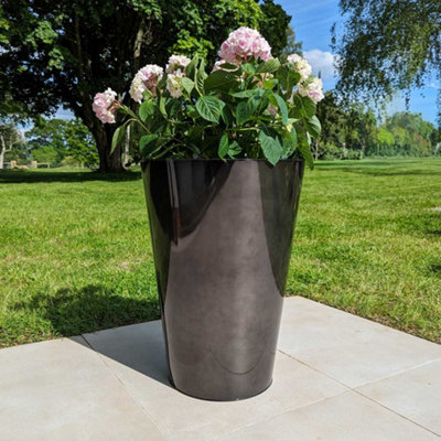 70cm Zinc Platinum Black Cone Planter