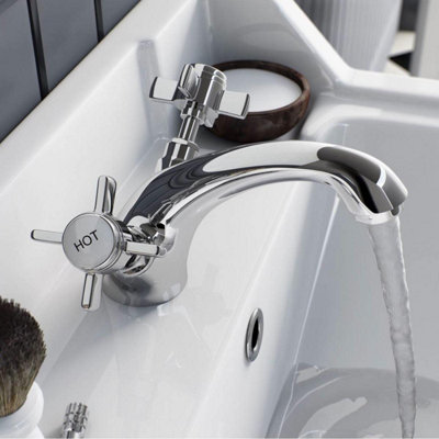 Nes Home Edwardian Traditional Bathroom Cross Head Sink Basin Mono Mixer Chrome from B&Q
