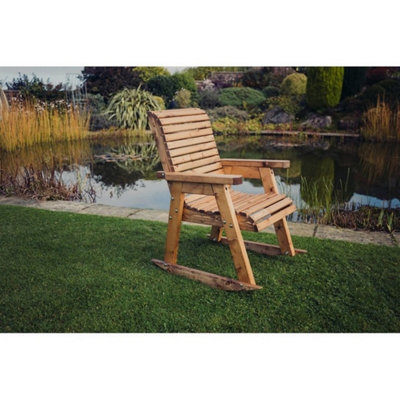 B&Q -  Valley Rocking ChairTimberL120 X W63 X H95 CmGarden FurniturePartially AssembledSet Of Waterproof Cushions Included