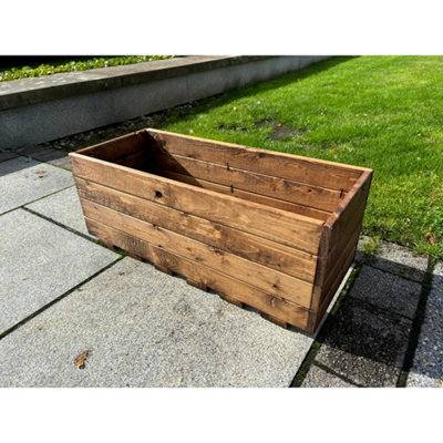 B&Q -  Multi Pack Of 3Large Open Berwick TroughL28 X W76 X H30 CmFully Assembled