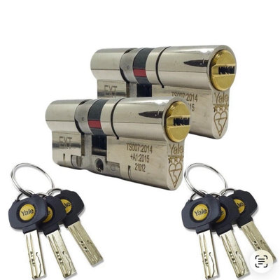 Yale Platinum 3 Star Euro Lock Cylinder Keyed Alike Pack With 6 Keys Nickel 50/45 from B&Q