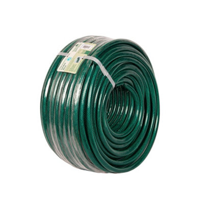 75m Reinforced Garden Hose Pipe / Hosepipe in Green DIY at B&Q