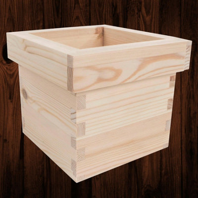 Woodeedoo Unfinished Wooden Square Herb Planter Box With Decorative Rim For Indoor Decorative Use Or Diy To Decorate 14X14X12Cm from B&Q