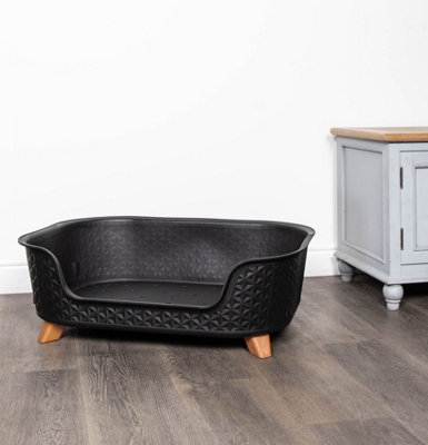 770 x 580 Black Plastic Raised Pet Basket with Legs