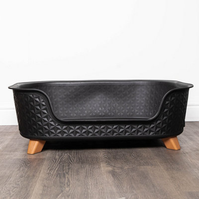 770 x 580 Black Plastic Raised Pet Basket with Legs - 5