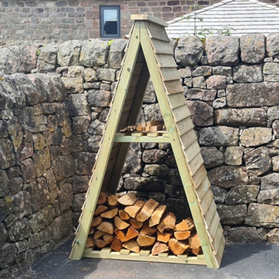 B&Q -  Churnet Valley Garden Furniture Triangle Log Stoe